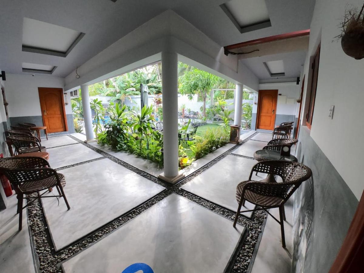Tiger Shark Residence & Dive Fuvahmulah Bagian luar foto